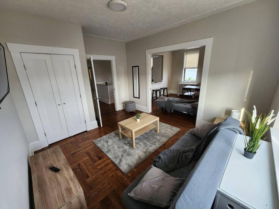 Elegant 2 Bed Gem! Mins From Nyc Apartment Union City Luaran gambar