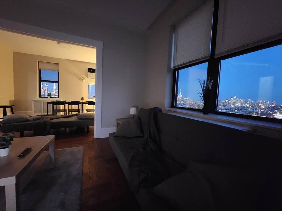 Elegant 2 Bed Gem! Mins From Nyc Apartment Union City Luaran gambar